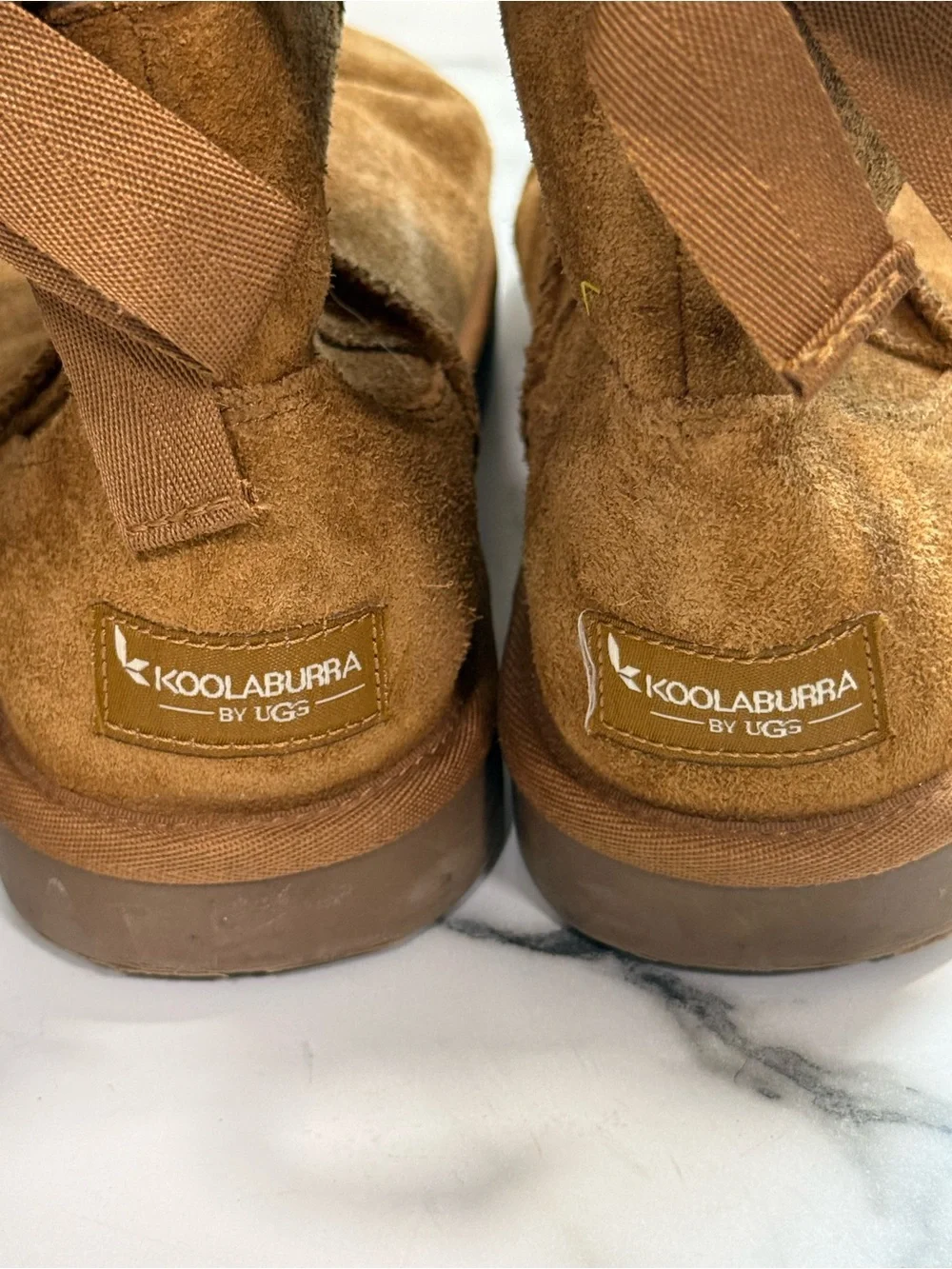 Koolaburra by UGG ankle boots size youth 4